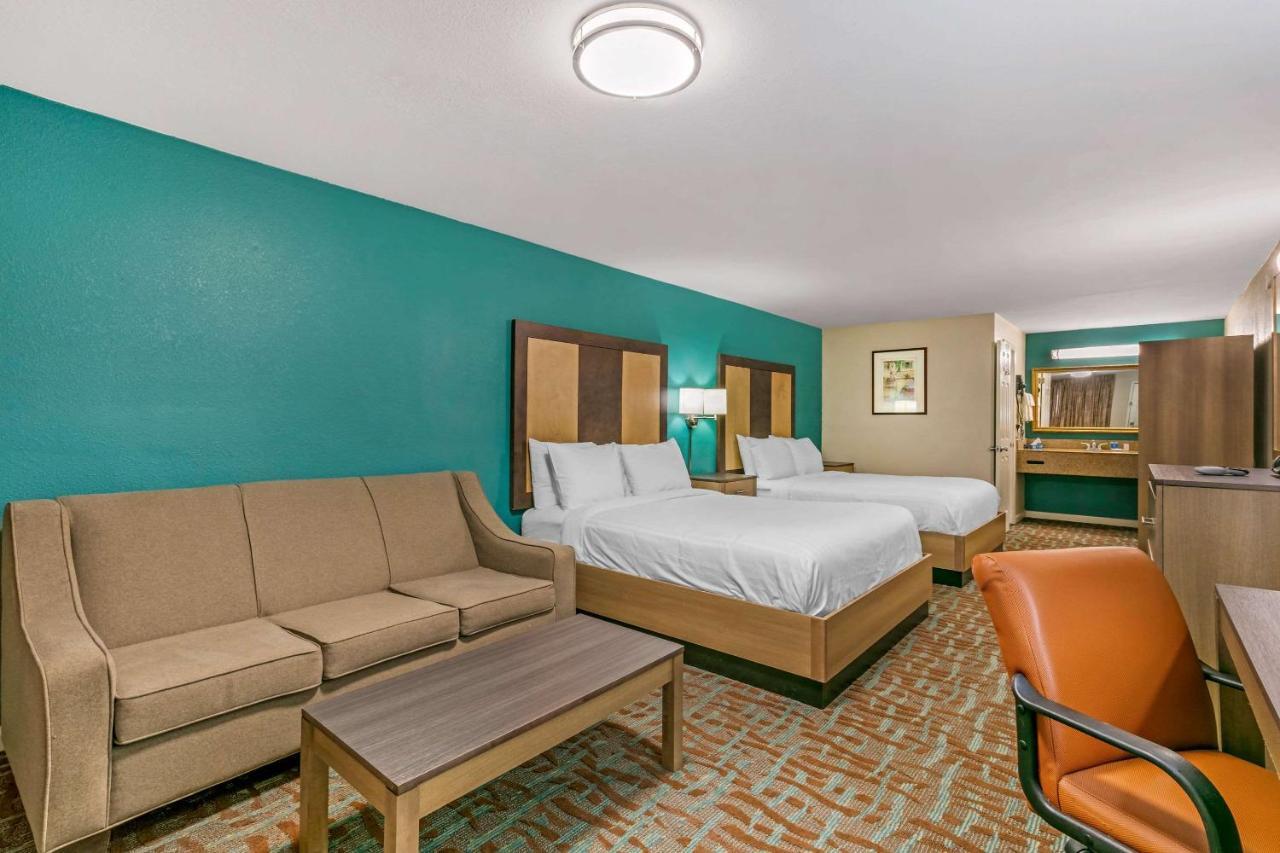 Rodeway Inn Memphis Bagian luar foto
