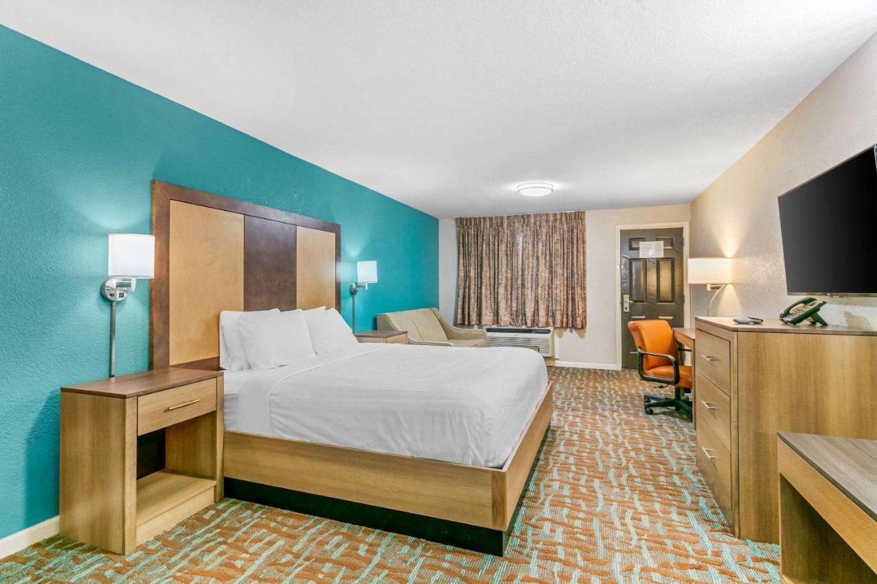 Rodeway Inn Memphis Bagian luar foto